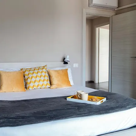 Amazing View - Bymyhomeincomo Apartamento